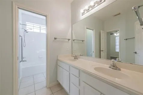 3603 E Cedar Hollow Drive Pearland TX 77584