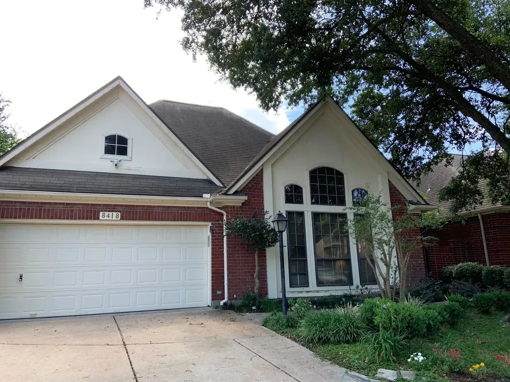 8418 Westnut Lane Houston TX 77040
