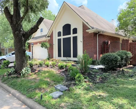 8418 Westnut Lane Houston TX 77040