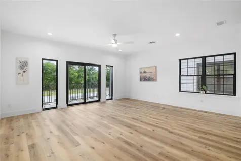 11916 S Hoa Sen Circle Houston TX 77072