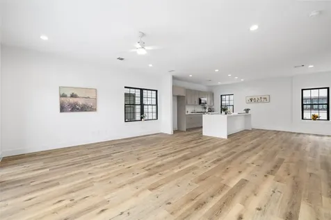 11916 S Hoa Sen Circle Houston TX 77072