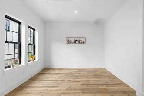 11916 S Hoa Sen Circle Houston TX 77072