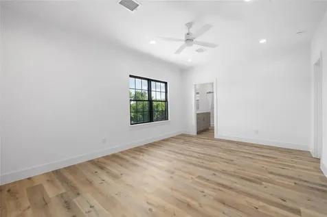 11916 S Hoa Sen Circle Houston TX 77072