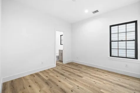 11916 S Hoa Sen Circle Houston TX 77072