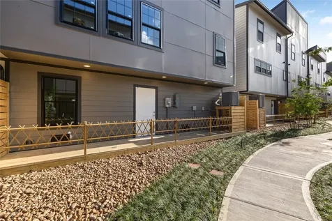 11916 S Hoa Sen Circle Houston TX 77072