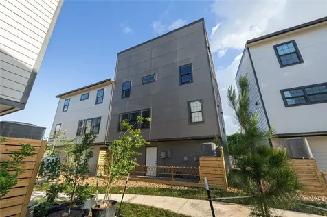 11916 S Hoa Sen Circle Houston TX 77072