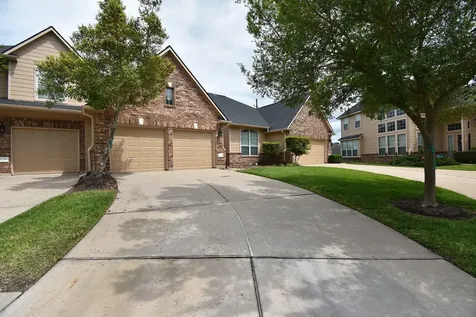 1734 Pepper Hill Lane Sugar Land TX 77479