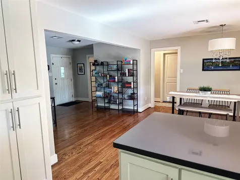 4821 Hummingbird Street Houston TX 77035