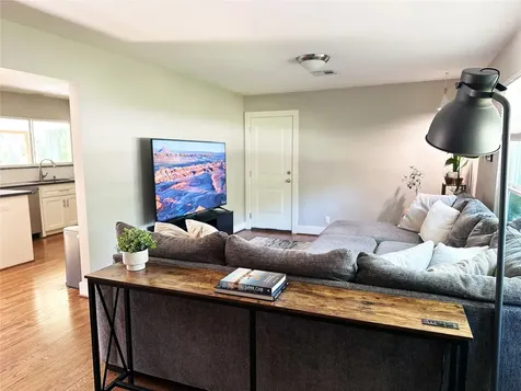 4821 Hummingbird Street Houston TX 77035