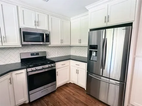 4821 Hummingbird Street Houston TX 77035