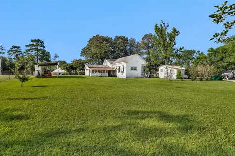 207 W Elder Street Colmesneil TX 75938