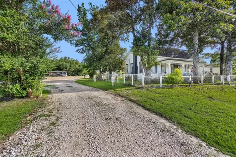207 W Elder Street Colmesneil TX 75938