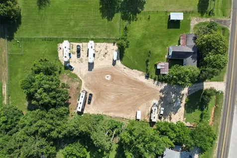 207 W Elder Street Colmesneil TX 75938