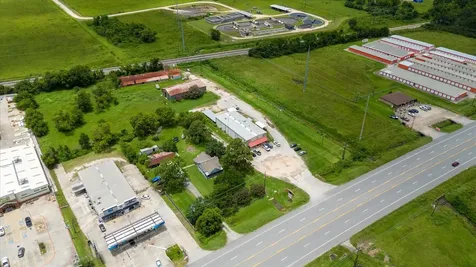 700 Highway 146 Dayton TX 77535