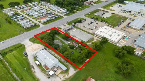 700 Highway 146 Dayton TX 77535