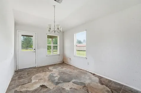 1634 Road 5102 Cleveland TX 77327