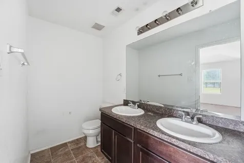 1634 Road 5102 Cleveland TX 77327