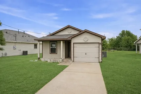 1634 Road 5102 Cleveland TX 77327