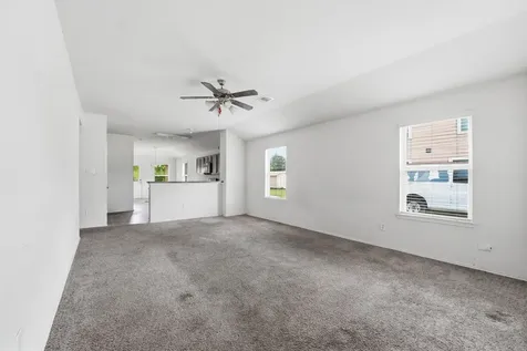 1634 Road 5102 Cleveland TX 77327