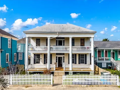1524 Mechanic Street 2 Galveston TX 77550