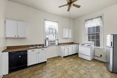 1524 Mechanic Street 2 Galveston TX 77550