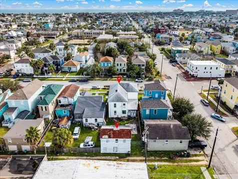 1524 Mechanic Street 2 Galveston TX 77550