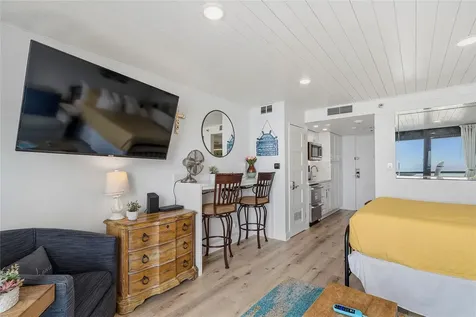 5220 Seawall Boulevard 1231 Galveston TX 77551