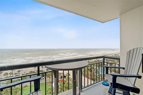 5220 Seawall Boulevard 1231 Galveston TX 77551