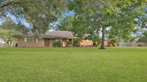 12210 Cherry Point Drive Dayton TX 77535