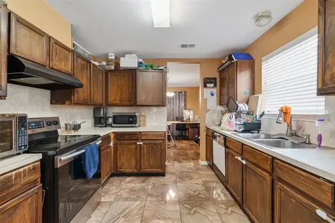 11735 Alief Clodine Road 1 Houston TX 77072
