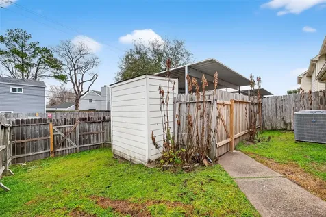 11735 Alief Clodine Road 1 Houston TX 77072