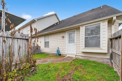 11735 Alief Clodine Road 1 Houston TX 77072