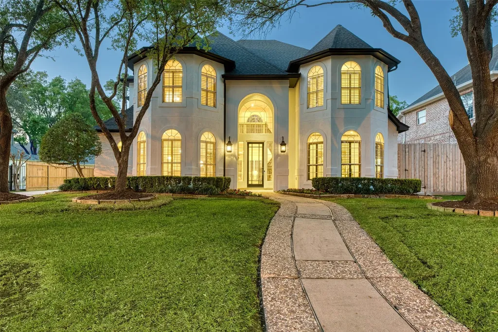 19506 Chestnut Place Houston TX 77094