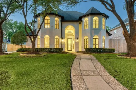 19506 Chestnut Place Houston TX 77094
