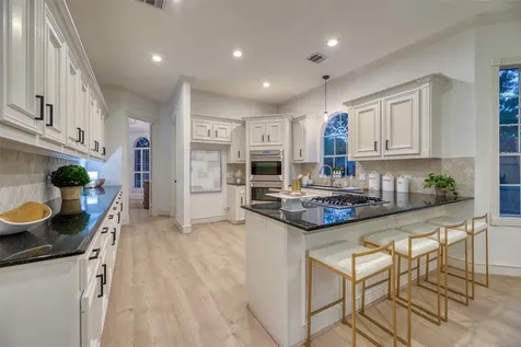 19506 Chestnut Place Houston TX 77094