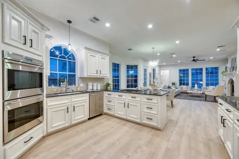 19506 Chestnut Place Houston TX 77094