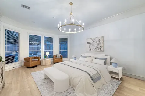 19506 Chestnut Place Houston TX 77094