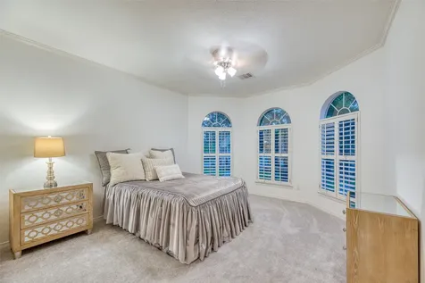 19506 Chestnut Place Houston TX 77094