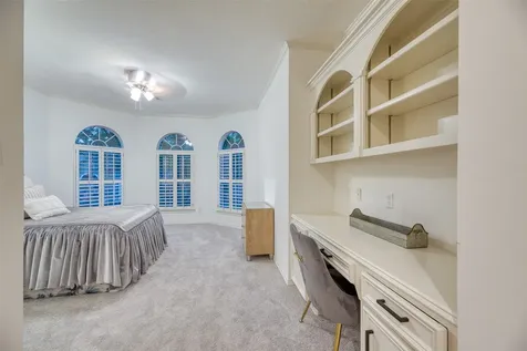 19506 Chestnut Place Houston TX 77094