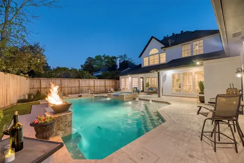 19506 Chestnut Place Houston TX 77094
