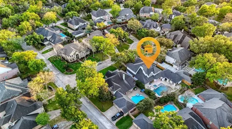 19506 Chestnut Place Houston TX 77094