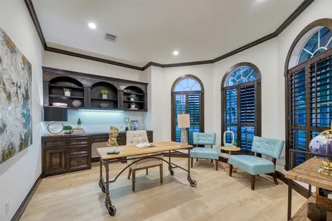 19506 Chestnut Place Houston TX 77094