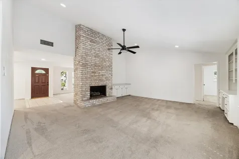 2222 Oak Shores Drive Kingwood TX 77339