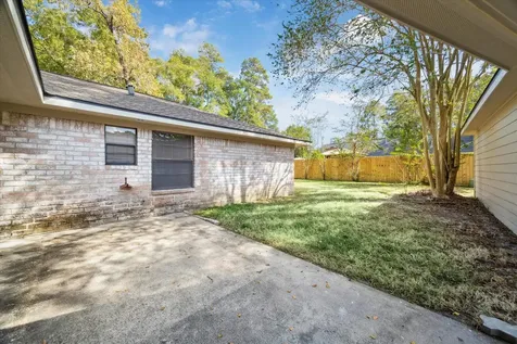 2222 Oak Shores Drive Kingwood TX 77339