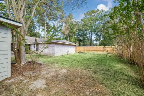 2222 Oak Shores Drive Kingwood TX 77339