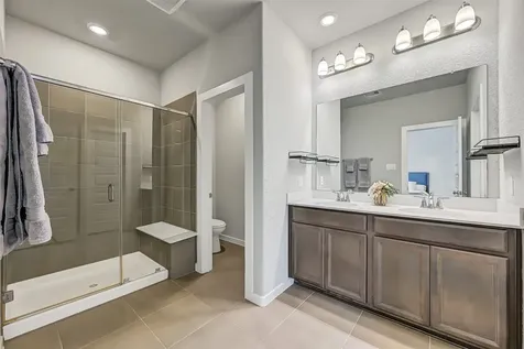2403 Bay Breeze Drive Kemah TX 77565