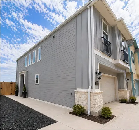 2403 Bay Breeze Drive Kemah TX 77565