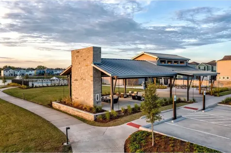 2403 Bay Breeze Drive Kemah TX 77565