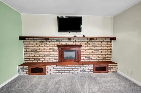 1219 W 5th Street Freeport TX 77541