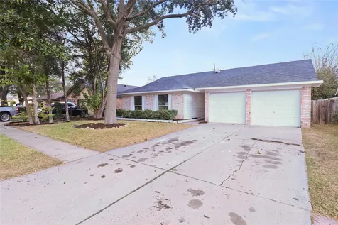 10614 Mackenzie Drive Houston TX 77086